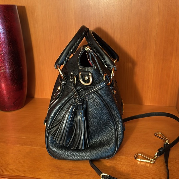 Dooney & Burke Sorrento Satchel in EXCELLENT condition - Picture 5 of 9